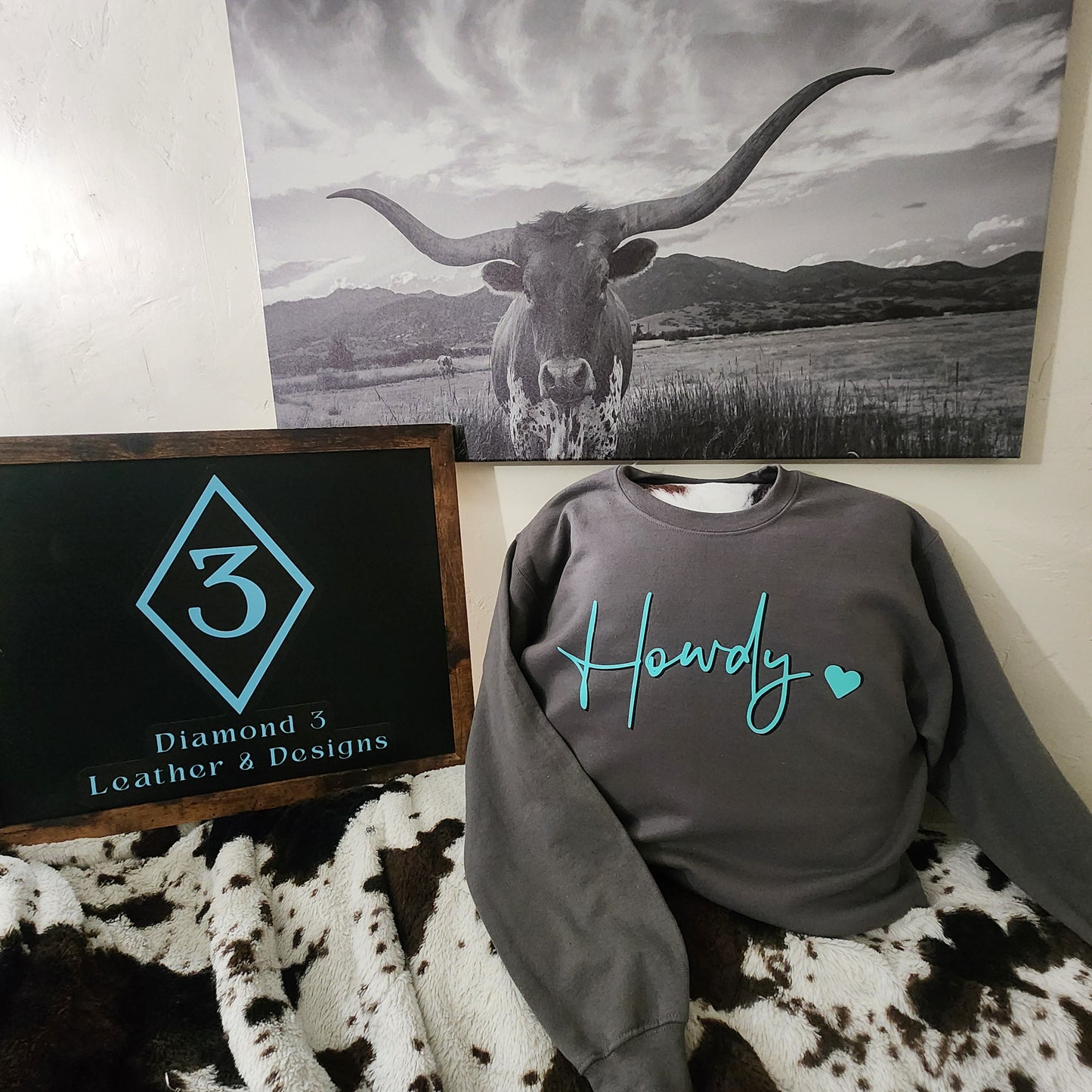 Howdy Crewneck