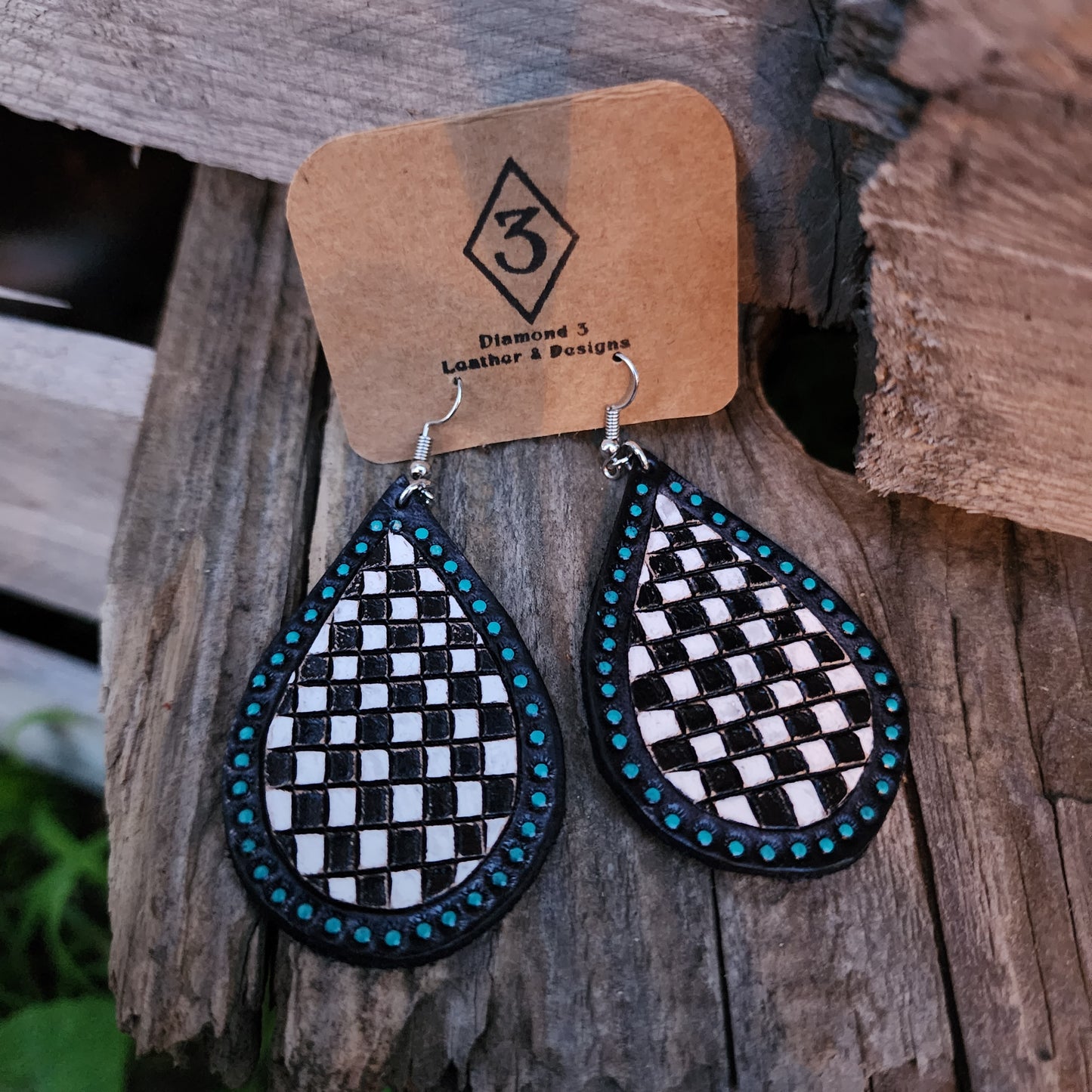 Checkered Leather Teardrop Earrings Turquiose