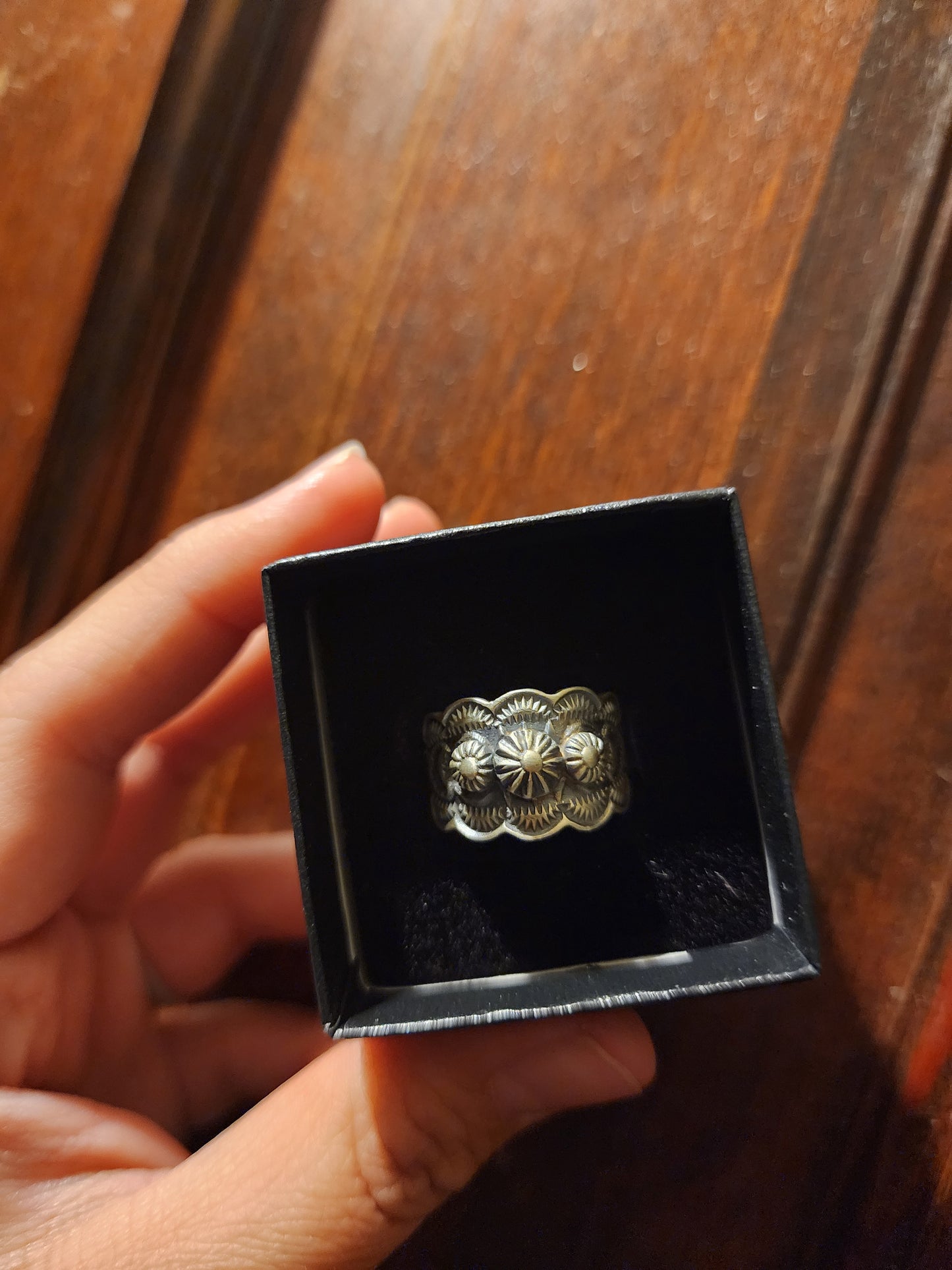 Cigar band Ring